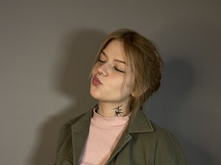 shower livesex MaxineHaines