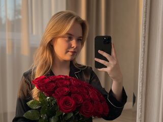 adult livecam MelissaMyla