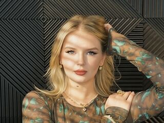 beautiful girl cam MiaLloydy