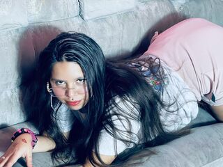 adult webcam chatroom MiliSmit