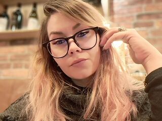 free hardcore porn webcam MonikRoxane