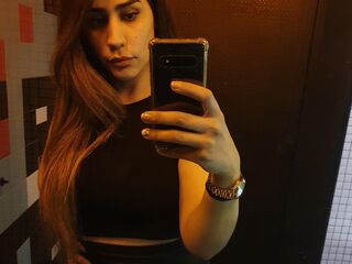 chat room cam NahiaraBiel