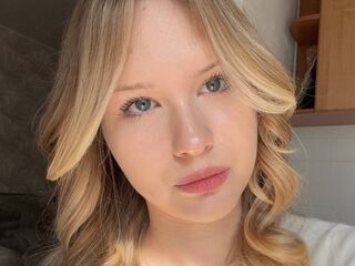 webcamgirl chatroom NanceyMonteverde