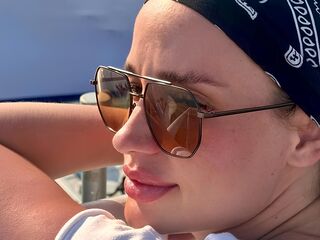 fingering camgirl NovaTemptress