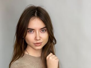 naughty cam girl masturbating with dildo PhyllisCovil