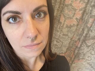 webcam babe PiercedGoddess