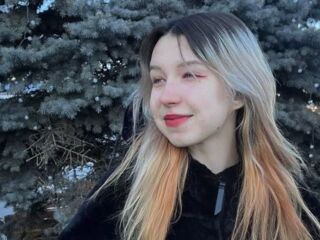 nude webcam girl RandiAkey