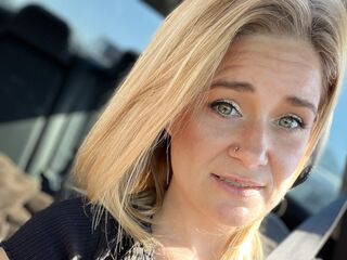 camgirl chatroom Renegadebarbie