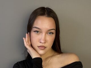chatrubate cam girl RosannShrier