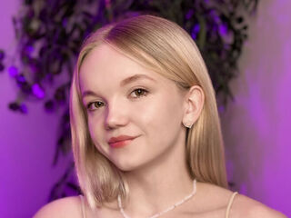 naked webcamgirl picture RoziKate