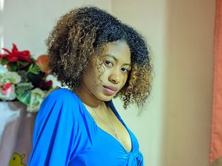 live webcam girl SaholyCloe