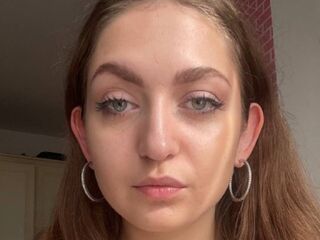 girl fingering shaved pussy ShaniFland