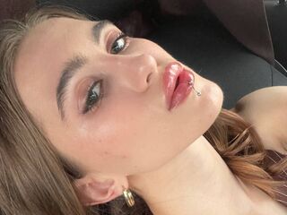 strip tease show SilviaCoey
