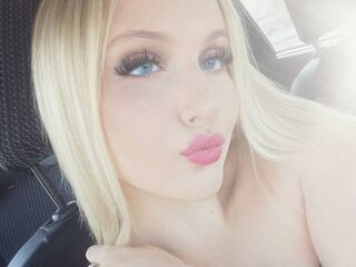 free webcam chatroom SixtaCola