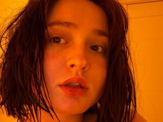 hot camwhore SudieBattista