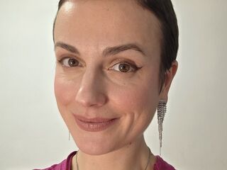 strip tease SylviaNyvelle