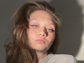 nude gamgirl TawanaHyers
