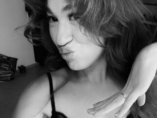 masturbating webcam girl TerisaKehr