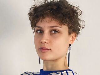 camgirl showing tits TheolaTunison