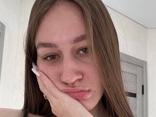 adult chatroom VeraScott