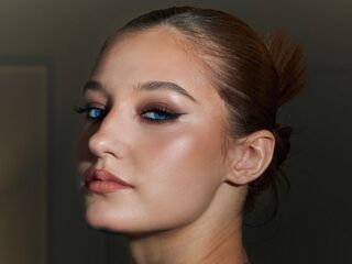 bedroom livesex VerniaGrenon