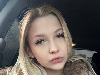 fingering girl cam VeronicaBarks