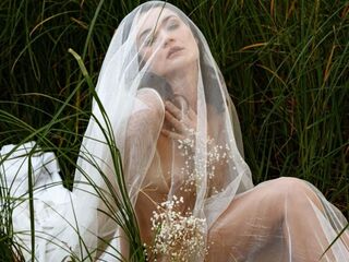 nude webcamgirl pic VictoriaIcett