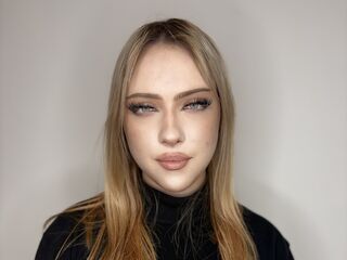 chat room live show VirgieJanosek