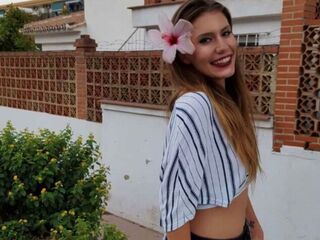 masturbating webcam girl ZayraMyer