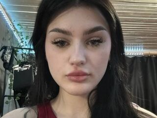 beautiful webcamgirl ZonaLavender