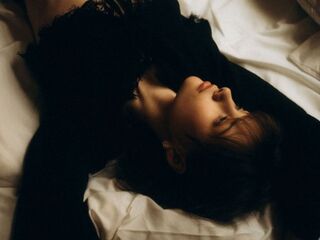 sex cam show ZulaMabin