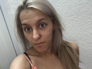 sexy live cam girl lizzielizzie
